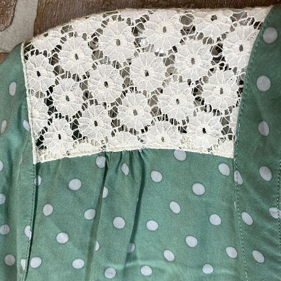 Matilda Jane Mint Green Lace Blouse Womens  Enticing Eyelet Top Shirt Medium - Picture 5 of 8